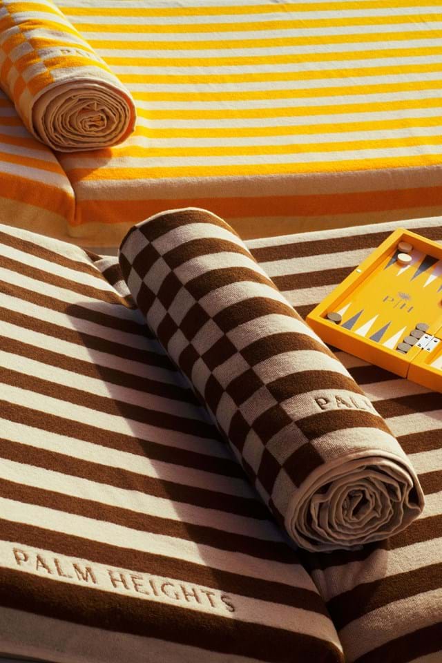 Toalhas da coleção Palm Heights x H&M HOME