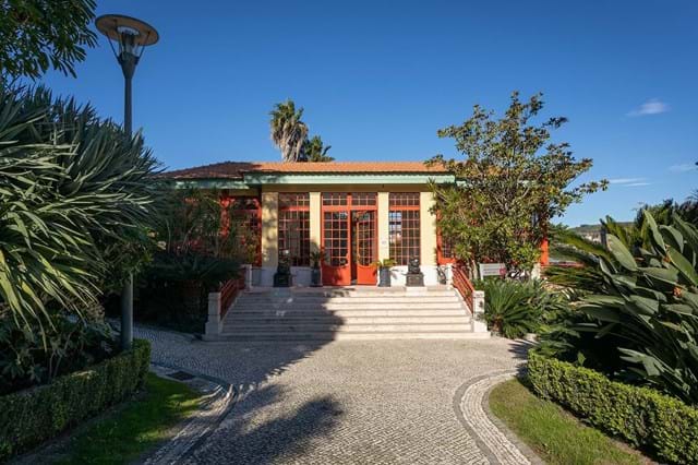 Casa do Lago by SOI