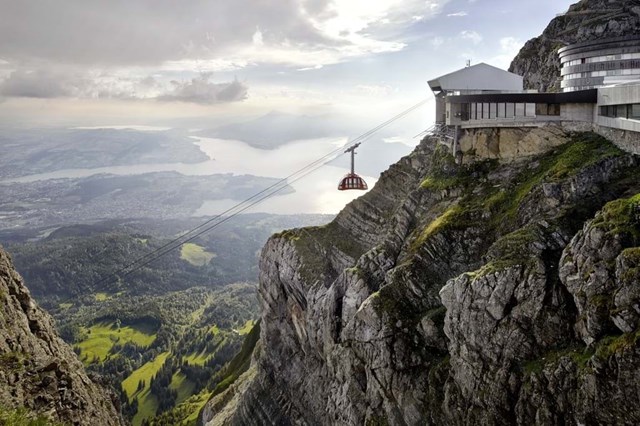 O Monte Rigi, também conhecido como a