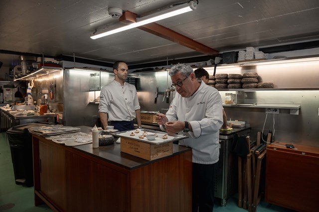 A Casa de Chá da Boa Nova foi distinguida com duas estrelas Michelin.