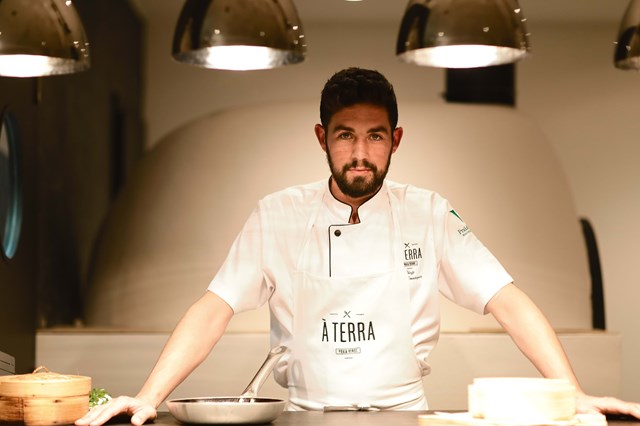 David Domingues, chef residente do restaurante À Terra Praia Verde
