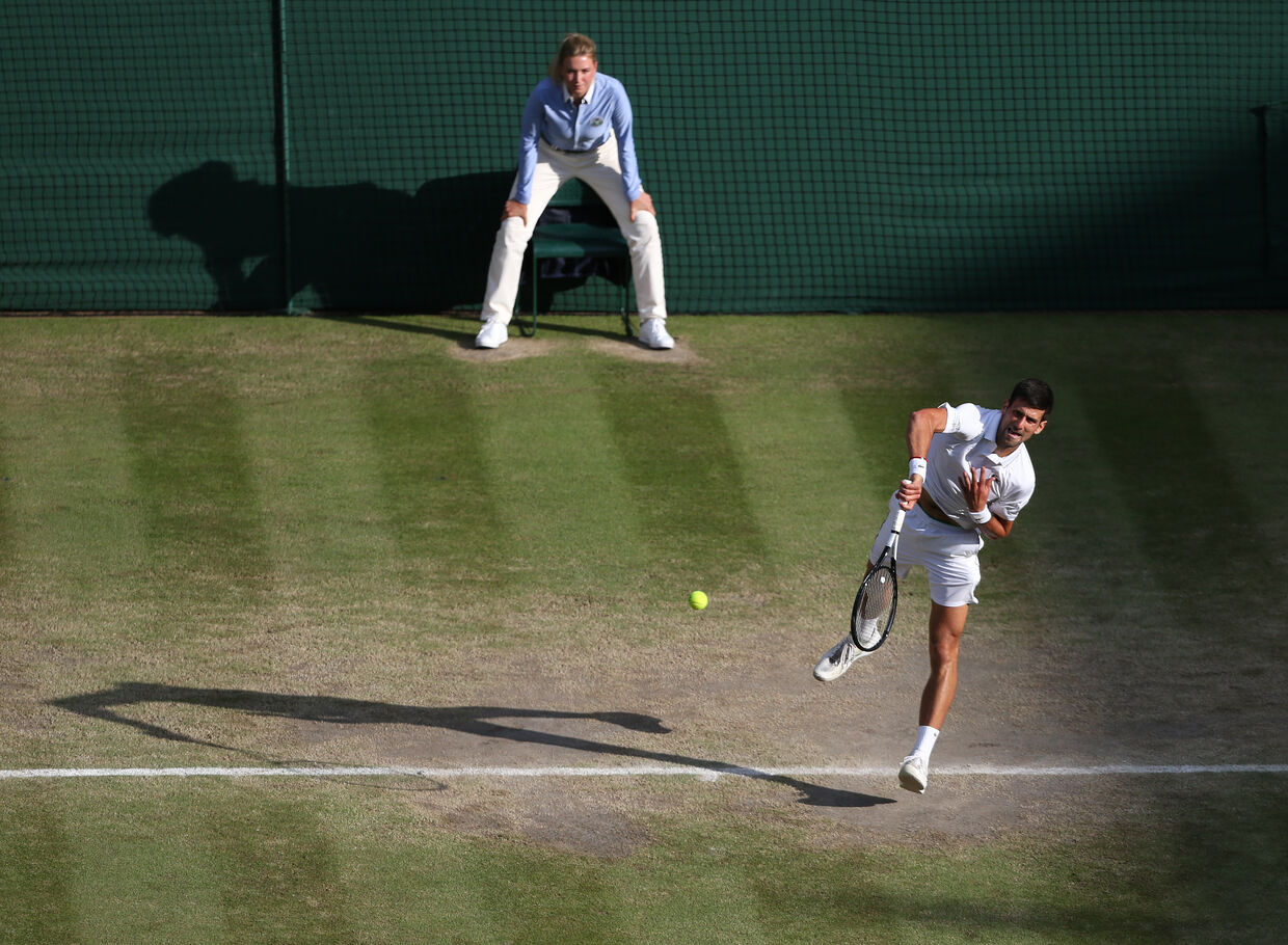 Novak Djokovic durante o torneio de Wimbledon, 2019