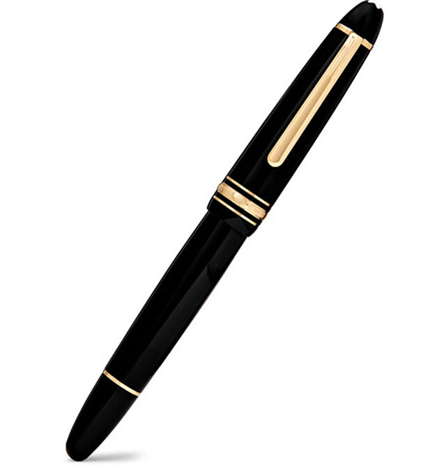 11. Caneta de tinta permanente