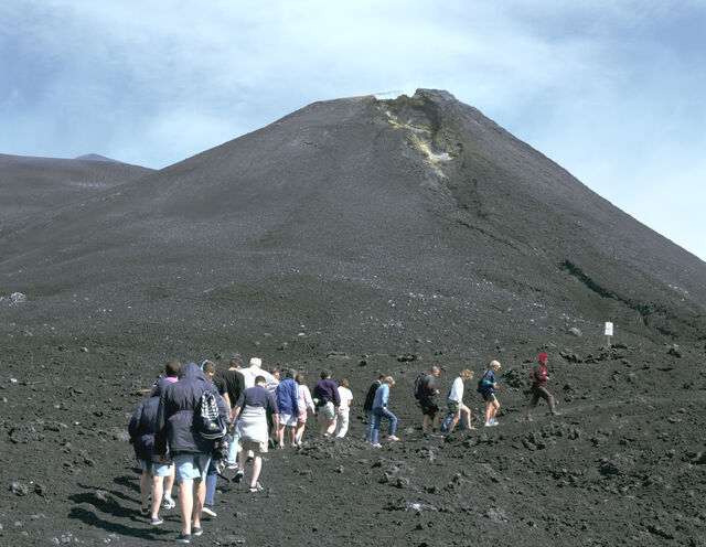 Visita guiada aos campos de lava no Monte Etna, na Sicília