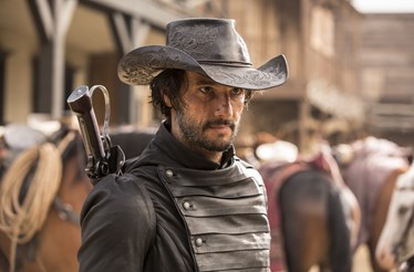 Rodrigo Santoro no comando