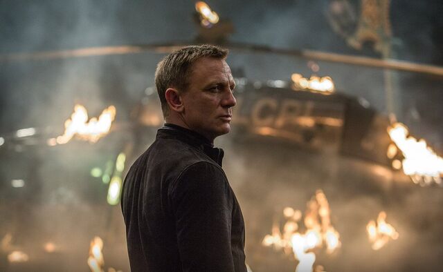 Daniel-Craig-Spectre.jpg