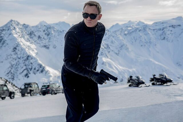 Daniel-Craig-Spectre.jpg