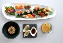 O novo restaurante de sushi perfeito para um almoço de trabalho