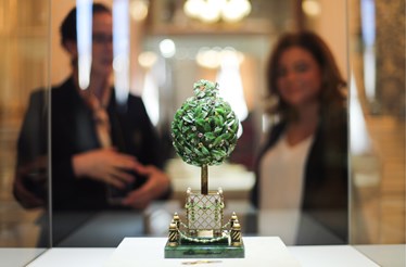 Magnata russo transforma palácio em meca de obras de Fabergé