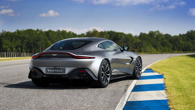 Aston Martin Vantage