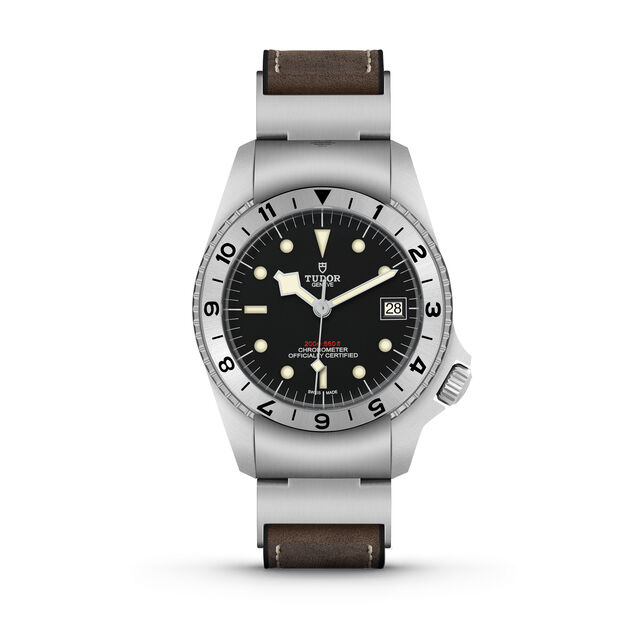 Tudor Black Bay P01