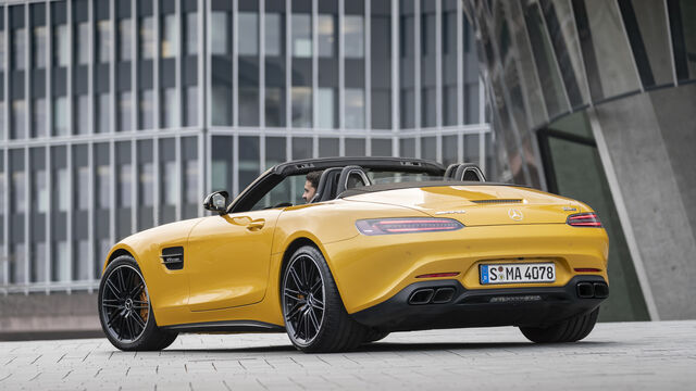 Mercedes AMG GT Roadster