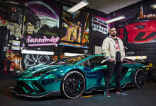 O personalizador dos carros dos famosos