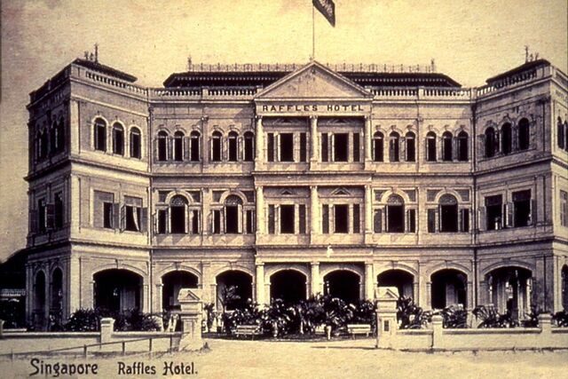 Raffles no ano de abertura