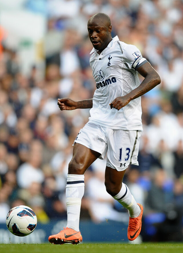O jogador de futebol William Gallas também recorreu aos serviços de Charalambous