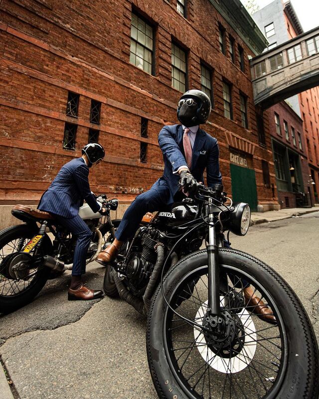 Lando Griffin, The Suited Racer