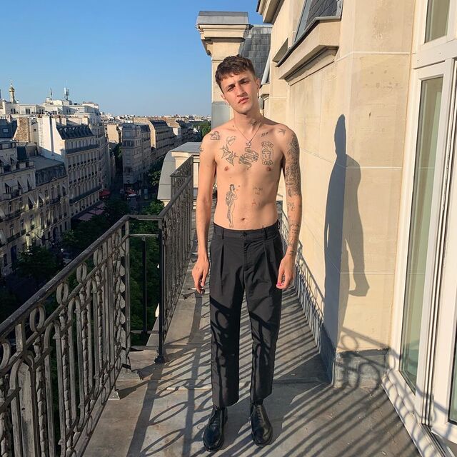 Anwar Hadid