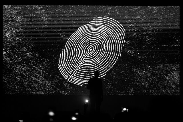 You Are Forgiven é o título do novo disco do Slow J.