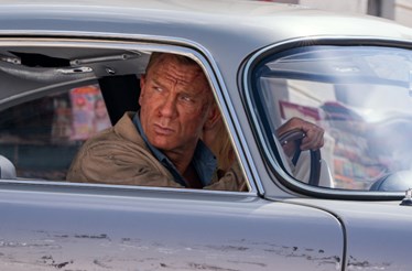 Aston Martin e Triumph ao serviço de Bond, James Bond