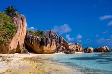 As 14 praias onde tem de ir antes de morrer