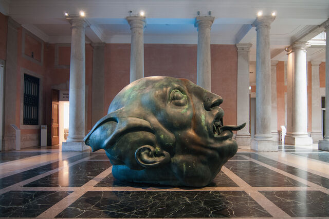 Exposição "Treasures From The Wreck Of The Unbelievable" de Damien Hirst em Veneza, 2017
