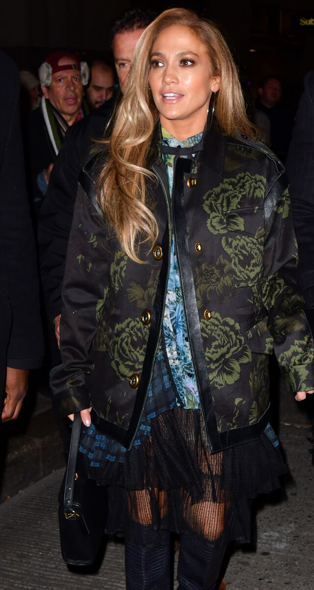 2019-12-30_17_26_42 3 Jennifer Lopez GettyImages-1186800867.jpg