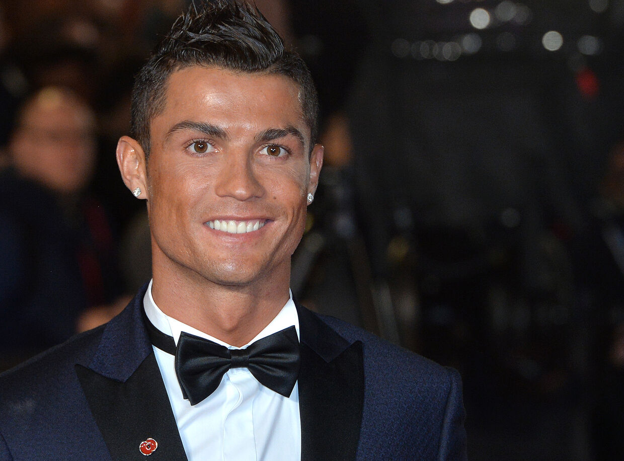 Cristiano Ronaldo tem 21 carros na sua garagem