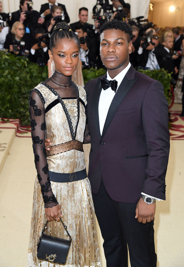 Com a atriz e antiga colega Letitia Wright na Met Gala de 2018