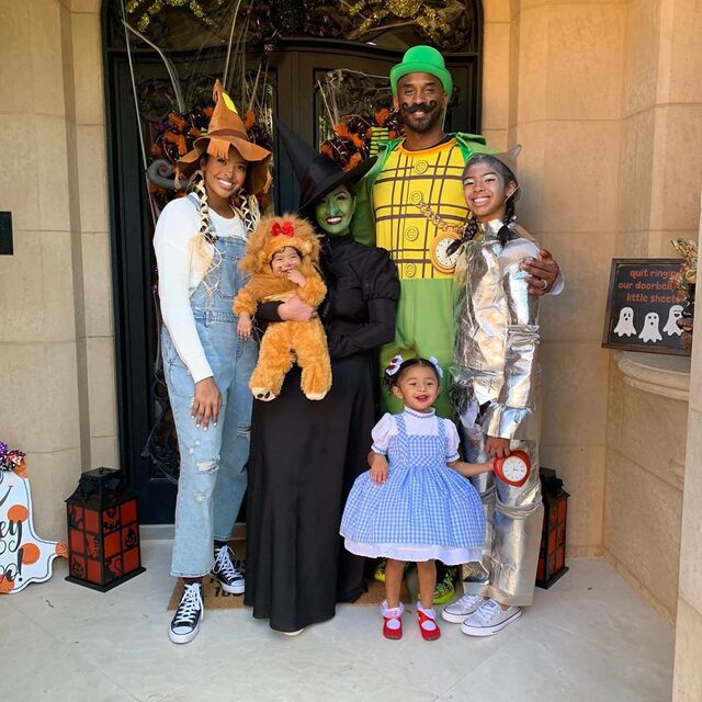 A família Bryant no Halloween de 2019