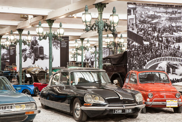 Museu Cite de l'automobile_interior
