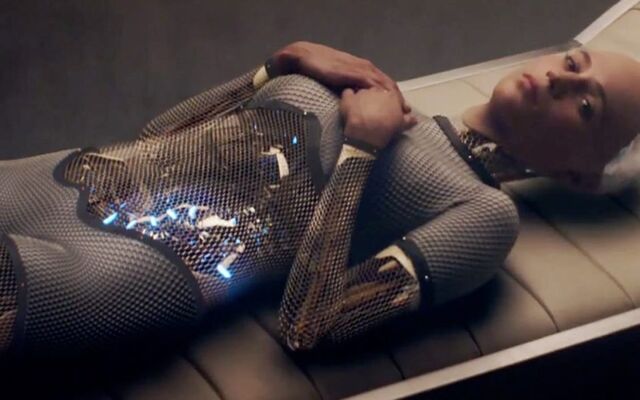 Ex-Machina (2014)