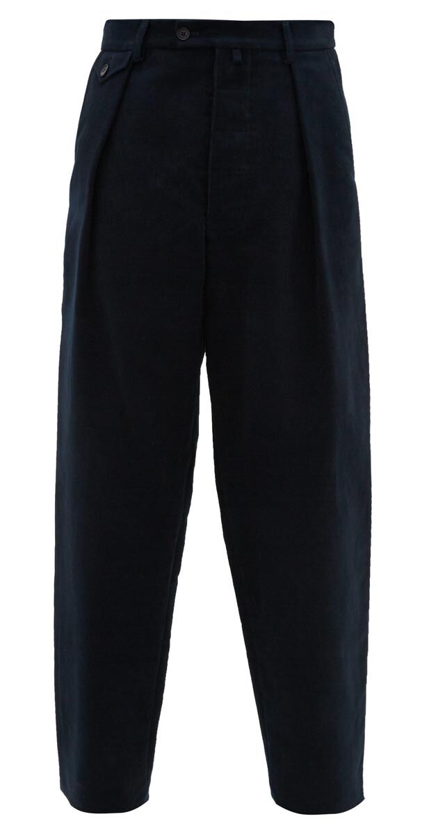 Calças em lã, € 700, Giorgio Armani