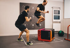 Há um novo ginásio hi-tech na cidade