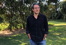 Juan Gabriel Vasquez, O Informador