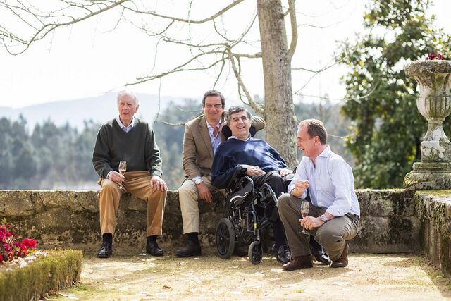 Fernando Guedes e os seus filhos ( Manuel, Salvador e Fernando)
