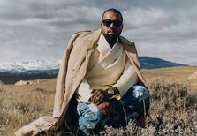 Kanye West é multimilionário (e quer que o mundo saiba)