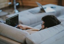 “Estou com a mesma roupa há três dias.” Teletrabalho na era do coronavírus.
