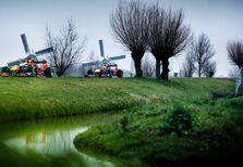 Conhecer a Holanda num passeio turístico com um Fórmula 1