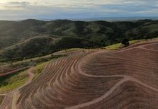 Um Alentejo em socalcos, como no Douro