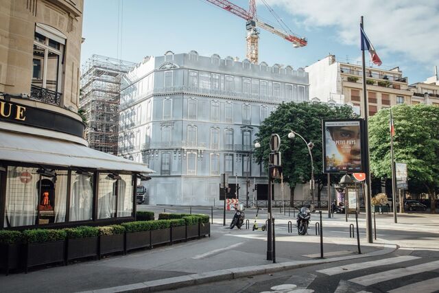 A boutique da Christian Dior na Avenue Montaigne, Paris 6 de maio.
