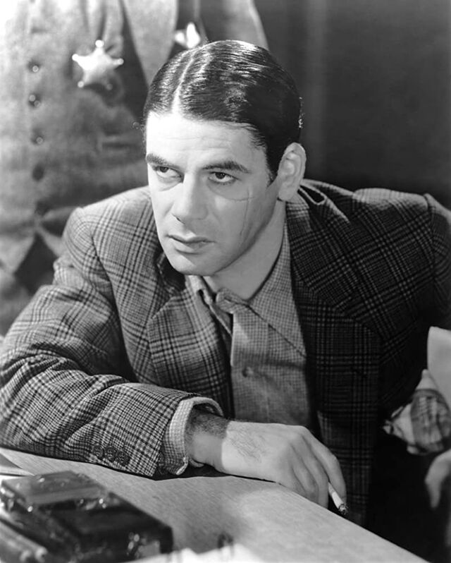 Paul Muni em 'Scarface - The Shame of the Nation' (1932)