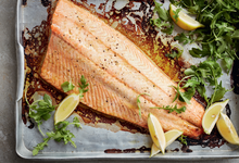 Gordon Ramsay ensina a cozinhar salmão no forno com wasabi