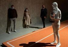 O mundo da arte resistiu ao confinamento. Agora vem a parte pior