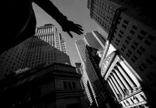 Wall Street: o código racial de que ninguém fala