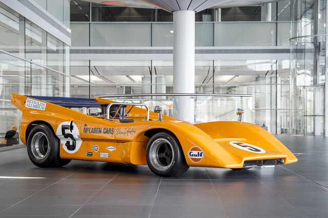 O Mclaren M8D