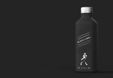 Esta garrafa de whisky vai ser de papel