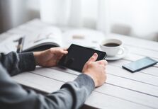 Como sair com elegância de um grupo de WhatsApp