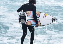 O infalível look de surfista