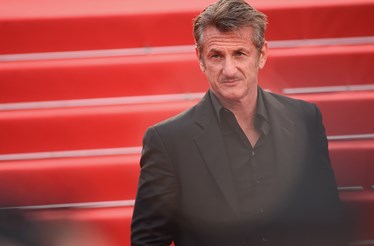 Sean Penn celebra 60 anos