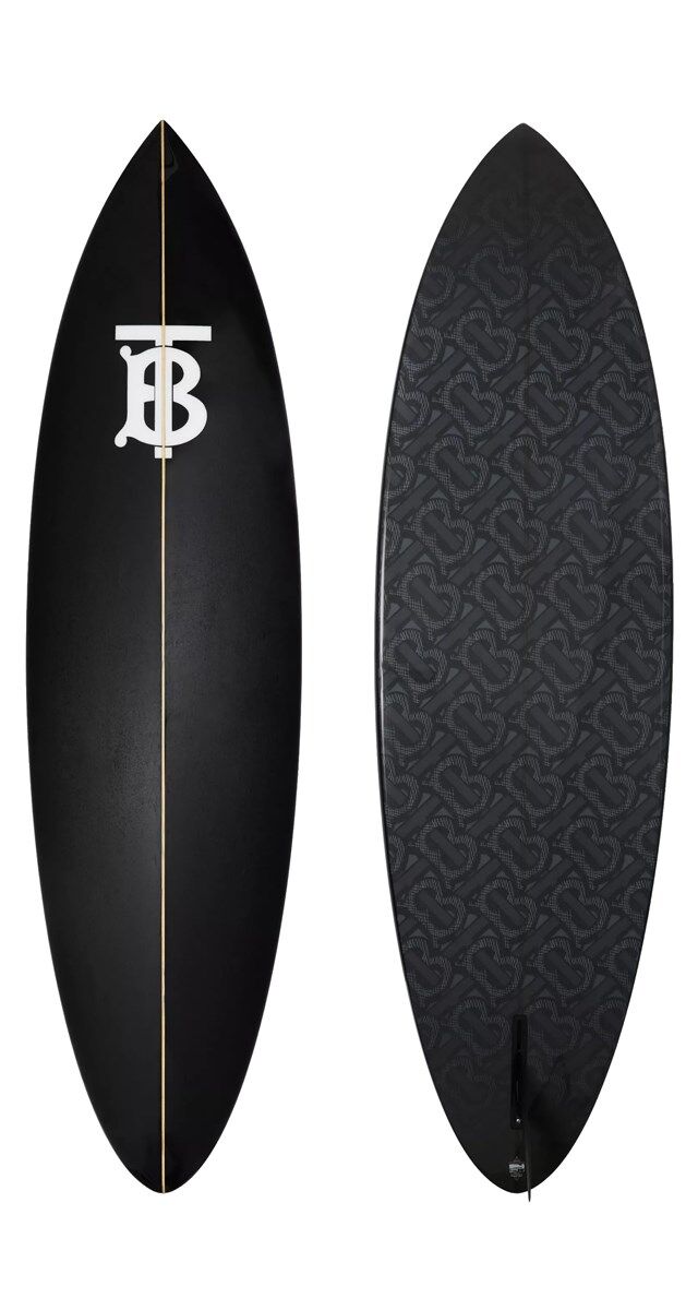 2020-08-07_09_56_14 6 Burberry c.jpg